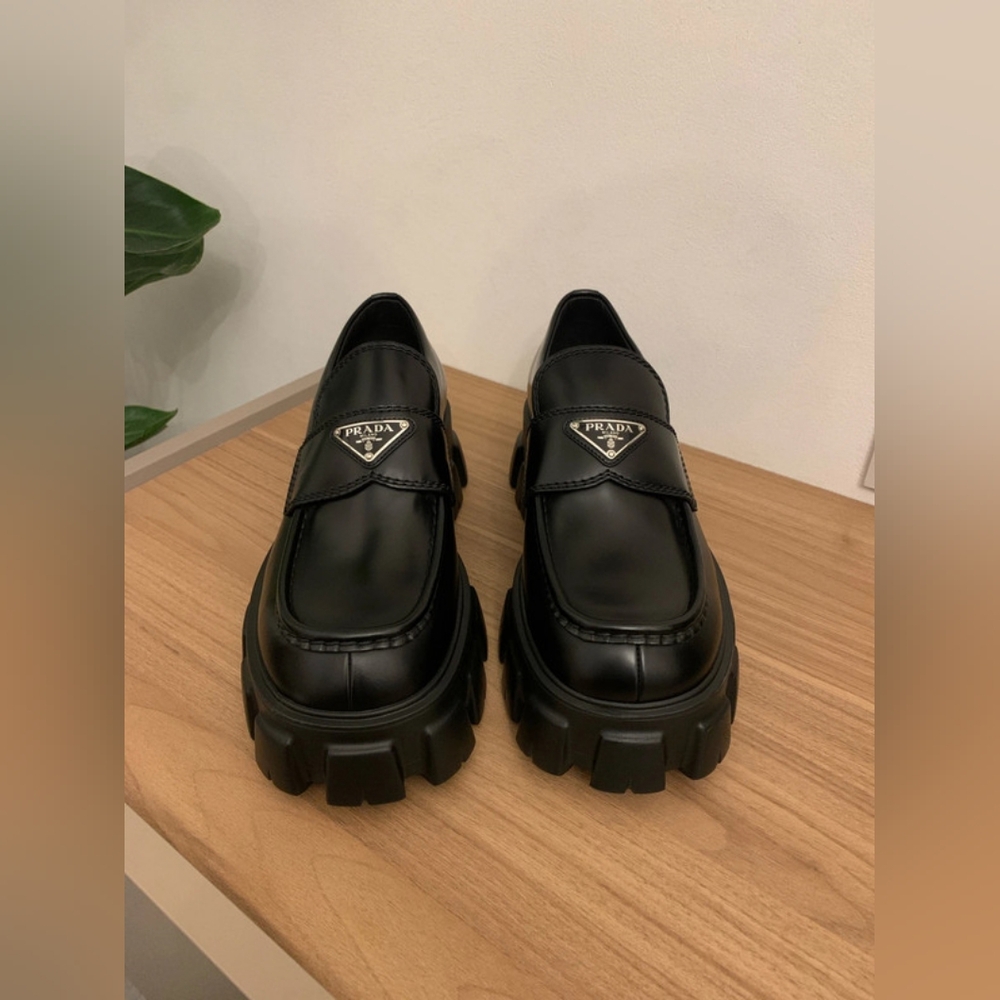 Prada Monolith leather Loafers